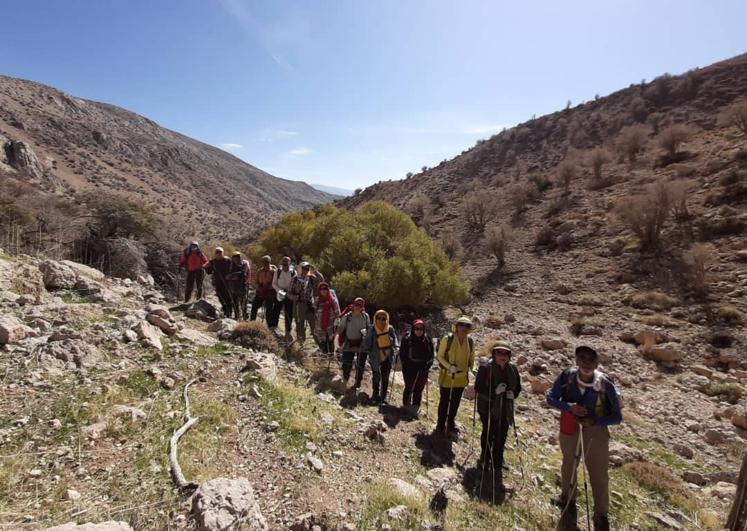 باشگاه کوه نوردی کوه سرخ گلستان شیراز